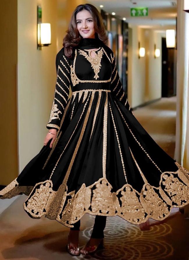 Georgette Black Wedding Wear Embroidery Work Readymade Anarkali Suit